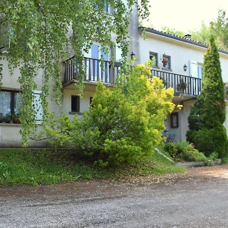 Chambres d'Hôtes L'Orée des Bois Lacrouzette Exterior foto